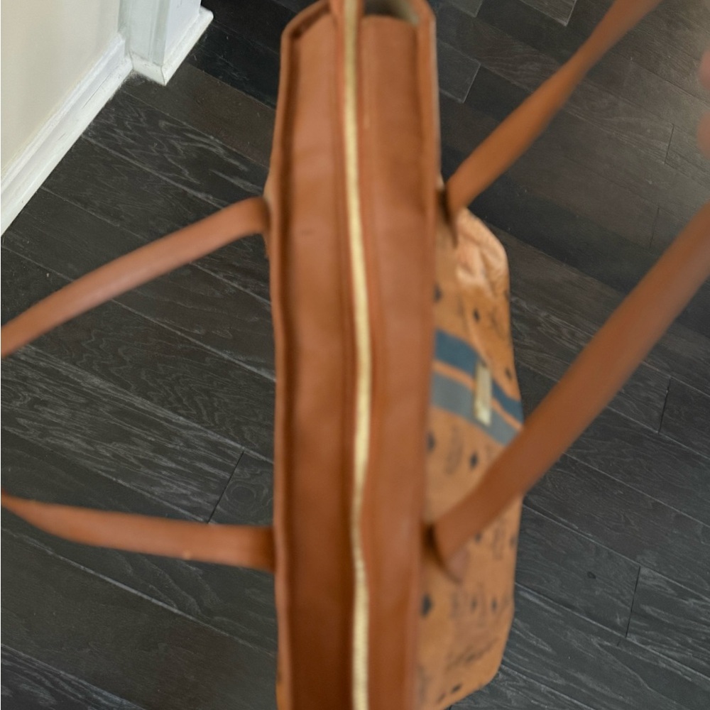 MCM Tan Shoulder Bag with Blue Stripe - Picture 7 of 8